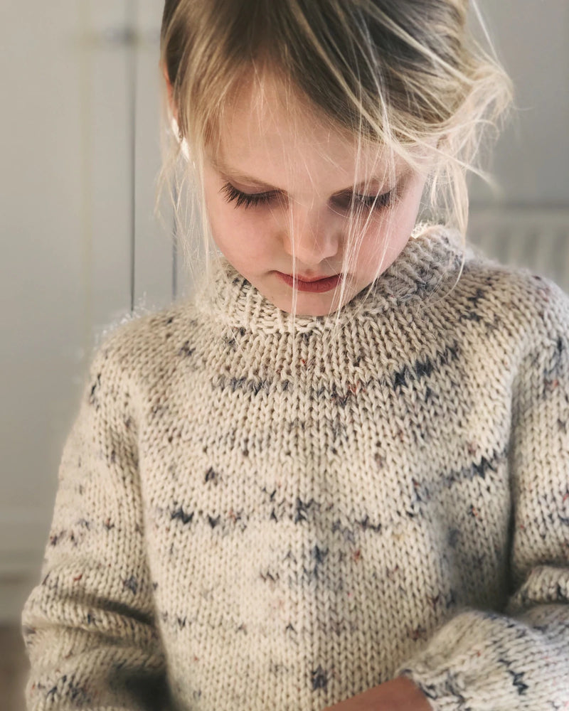 Novice Sweater Junior, Petite Knit. Knitting Pattern