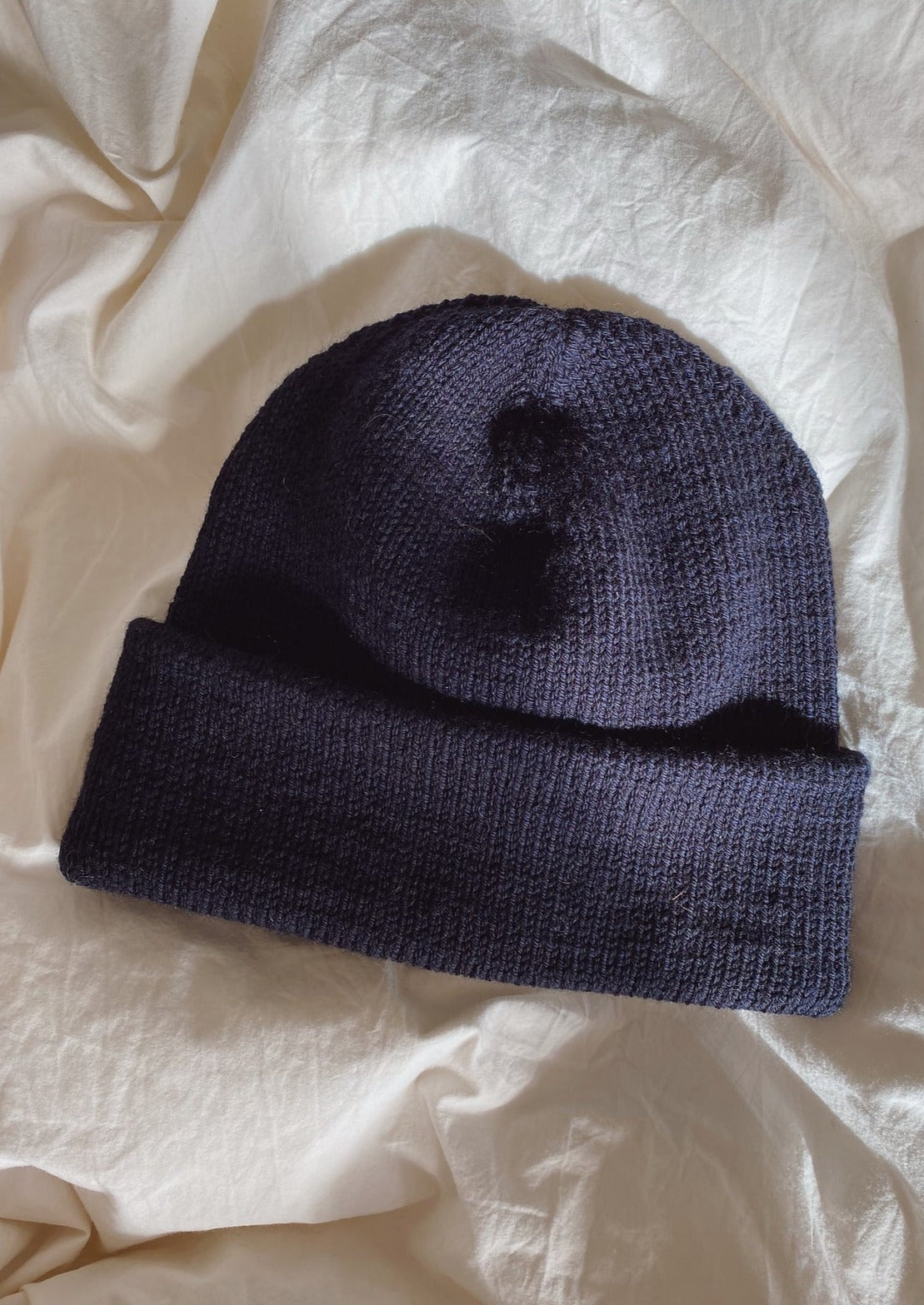 Oslo Hat, Petite Knit. Knitting Pattern