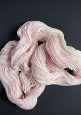 Prosper Yarn. Merino Sock 4ply. Hush Pink