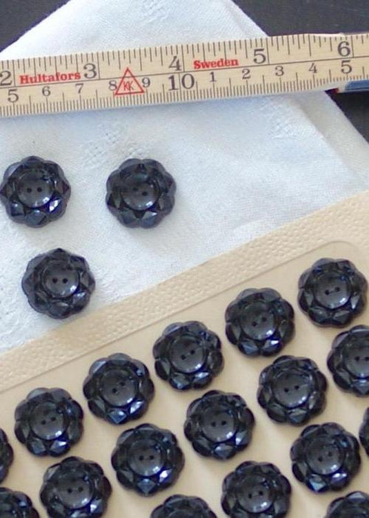 Vintage Geometric Buttons, Black 22mm