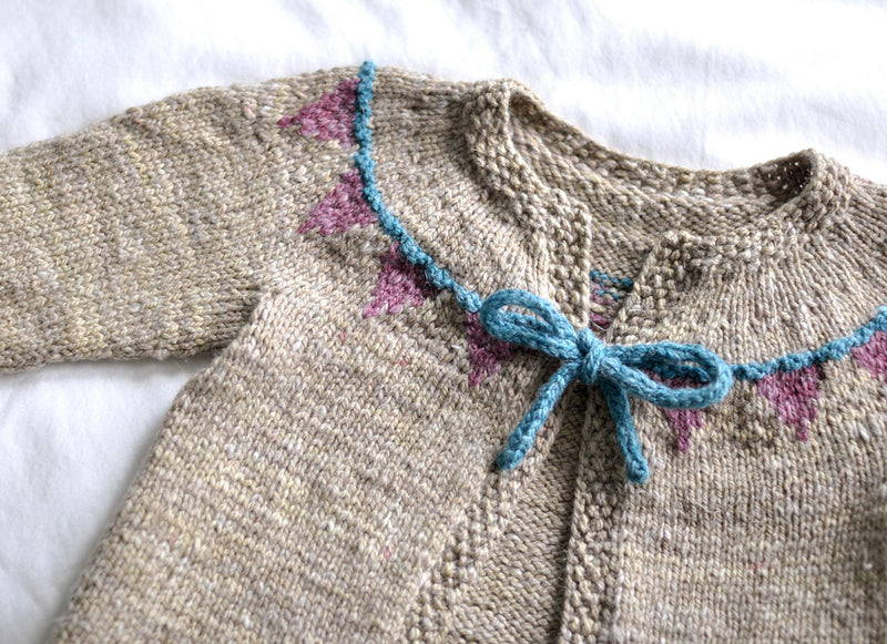 Sweet Bunting Cardigan, Laura Chau. Knitting Pattern