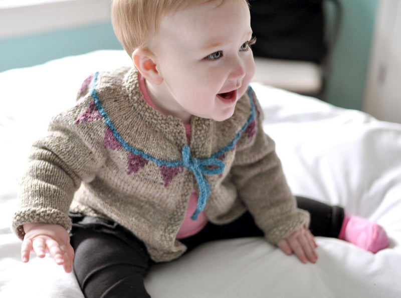 Sweet Bunting Cardigan, Laura Chau. Knitting Pattern