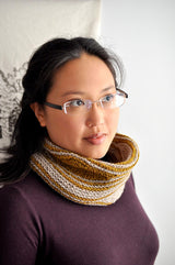 Turbulence Cowl, Laura Chau. Print Knitting Pattern